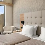 Stefania ホテル 4*