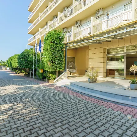 Stefania Hotel Amarynthos