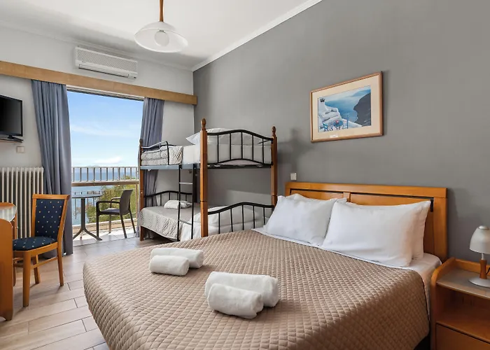 Stefania Hotel Amarynthos